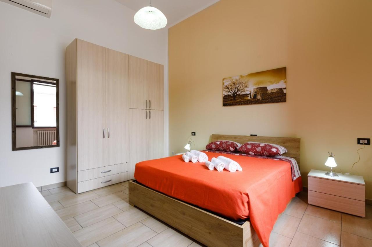 Vacation Rental "Nonna Cecilia" 莱切 外观 照片