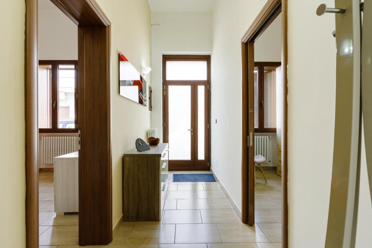 Vacation Rental "Nonna Cecilia" 莱切 外观 照片