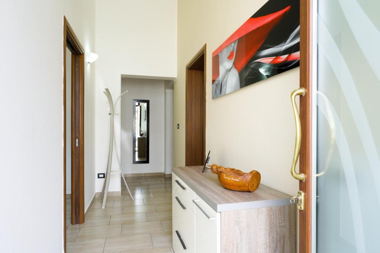 Vacation Rental "Nonna Cecilia" 莱切 外观 照片
